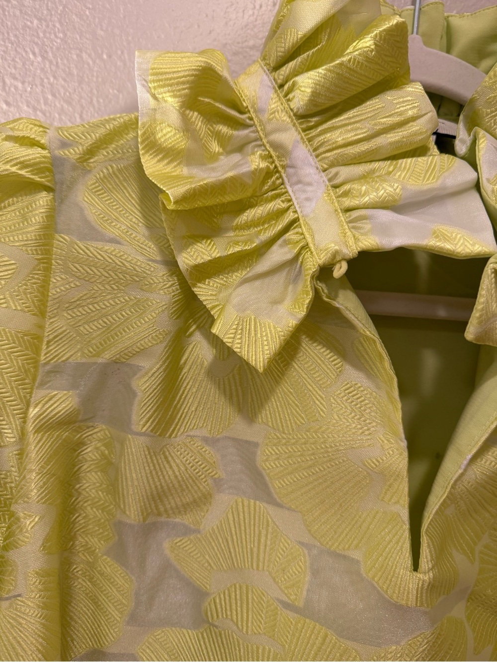 Tuckernuck Yellow Ruffle Collar Floral Blouse - Picture 3 of 5